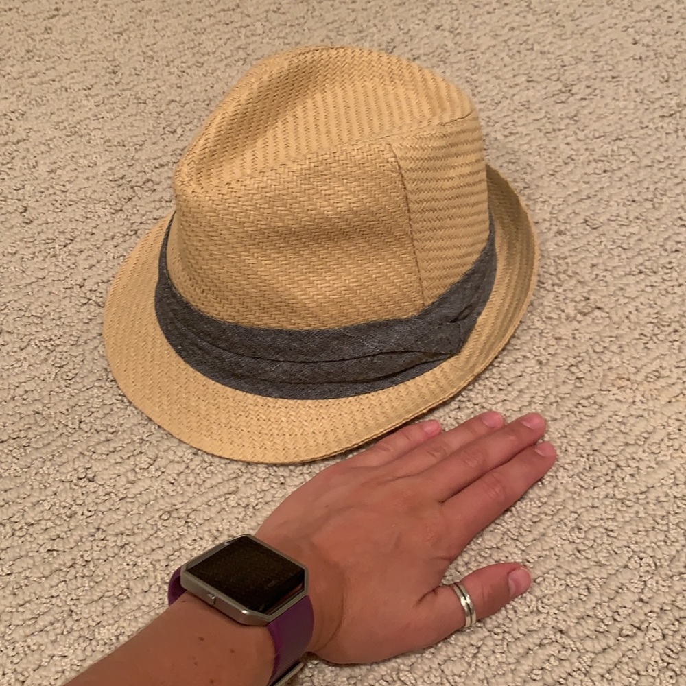 FEDORA - Picture 2 of 5